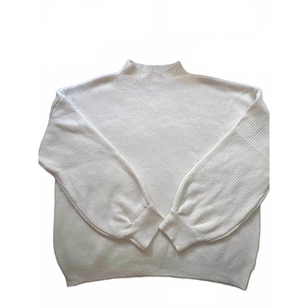 Pinque Women's XL White Knit Sweater
